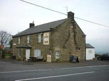 The Gun Inn Ridsdale Екстериор снимка